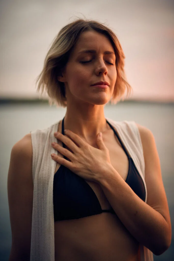 Hopeful woman who's joining emdr online therapy